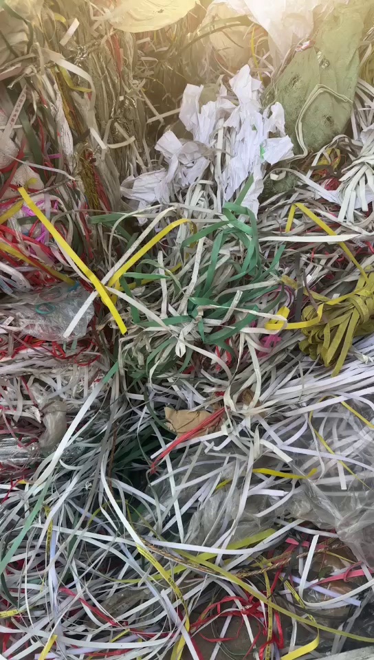 出售杂色PP打包带毛料，现货十几吨