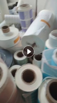 长期出售医疗纸废料,有卷筒和打包散货