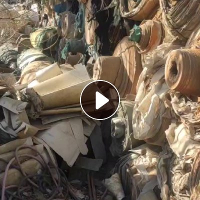 出售无纺布边角料，无纺布，现货有50吨，货在辽宁营口