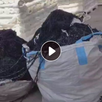 长期出售黑色涤纶废丝，涤纶水丝，可以造粒，月供几车，货在江苏沭阳
