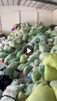 长期出售杂色的涤纶废布，涤纶边角料，月供300吨左右