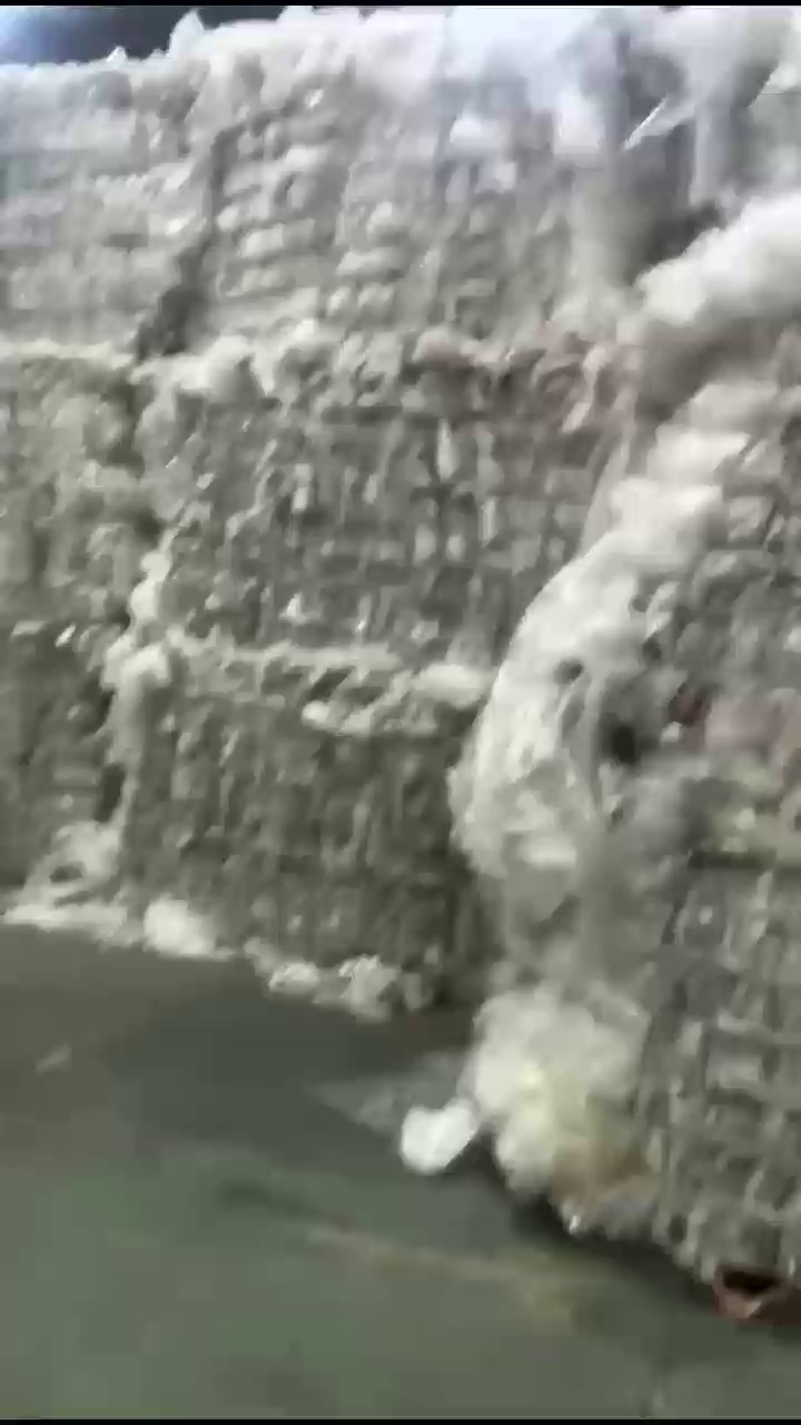 求购水洗高压膜，平板膜缠绕膜都可以，一级料，月需100吨