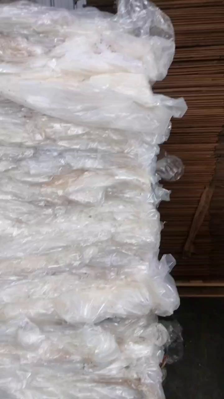 长期出售干造低压膜，缠绕膜废料，高压平板膜废料