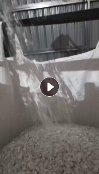 出售小白乙破碎料， 过风选，色选机，现货二十多吨