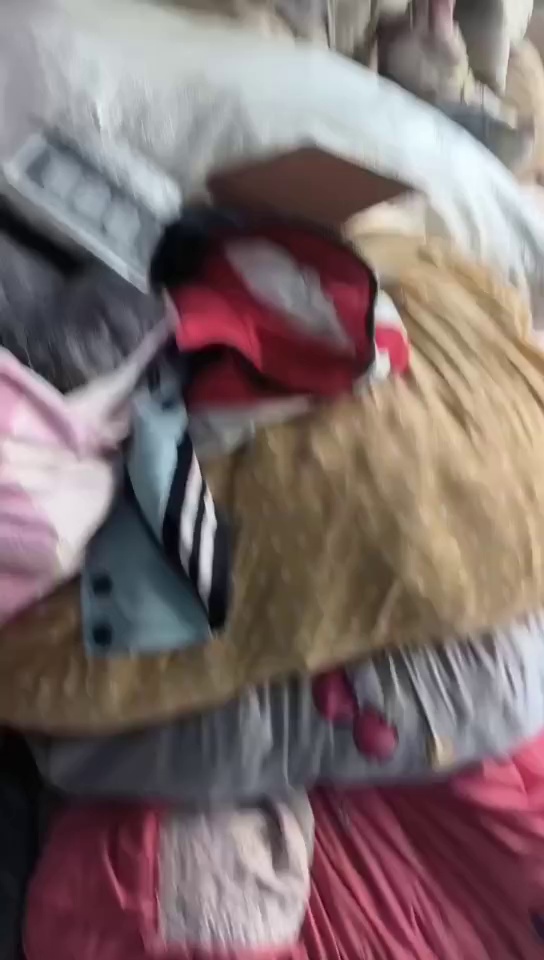 长期出售尼龙校服料，尼龙衣服