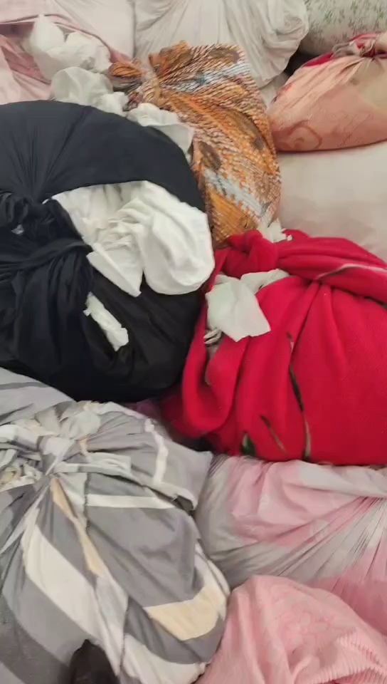 长期出售旧衣服大白，大白开花料，现货够4.2米一车