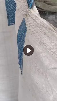 出售pet吸塑盒破碎料，干粉的，有带有油渍味道，现货15吨左右