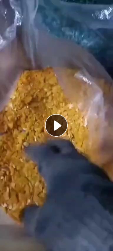 长期出售pe钢卷皮破碎料，杂色，漂沉一起