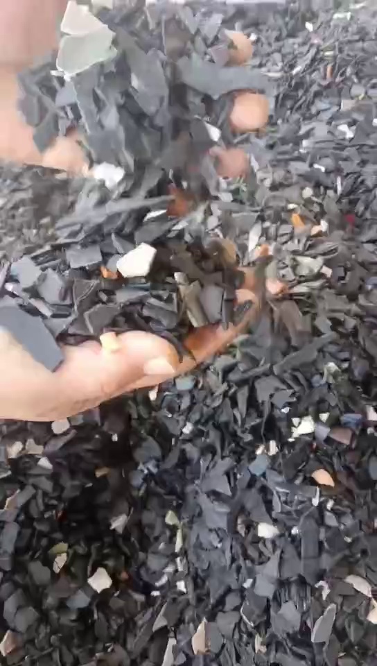 长期出售黑色pp电动车破碎料，现货10多吨