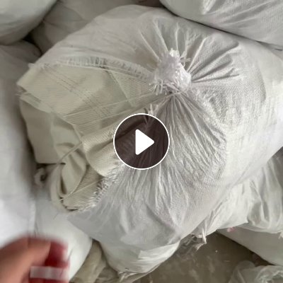 长期出售纯白大化下脚料，消防水管边角料，涤纶废料，现货有十几吨，货在江苏泰兴