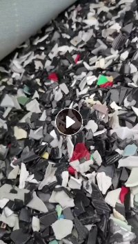 出售PC汽车反光灯破碎料，全部都是退镀，过两次盐水，清水出来的