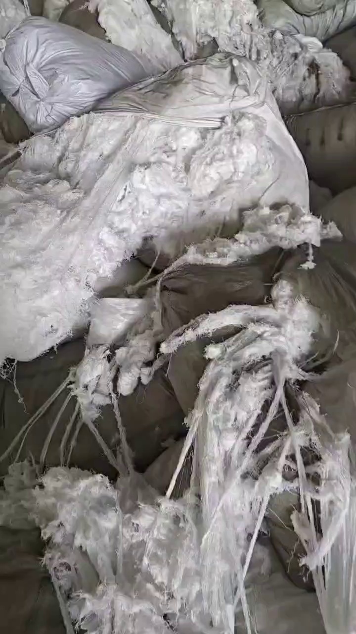 长期大量出售纺织厂下来的涤纶干丝，一个月150吨，厂在江苏宿迁