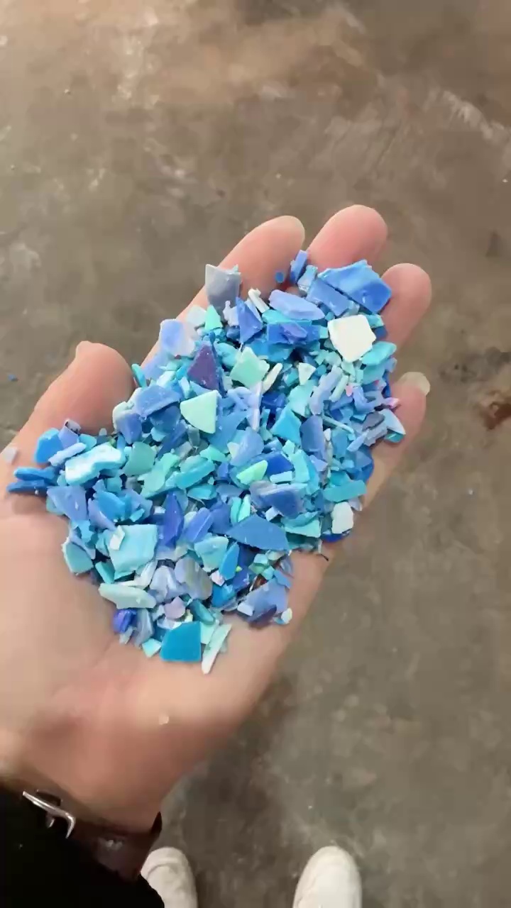 出售工程蓝丙破碎料，月供200吨