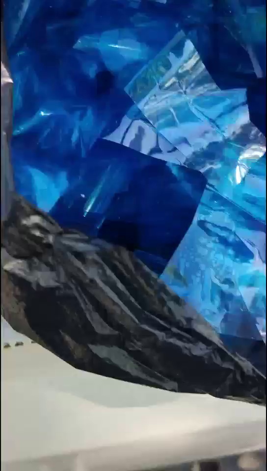 出售PET蓝膜废料，轻胶，现货十几吨