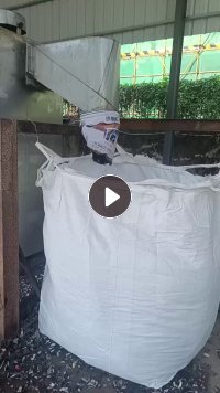 出售汽车内饰碎料，含ABS，水粉，离干，现货100多吨