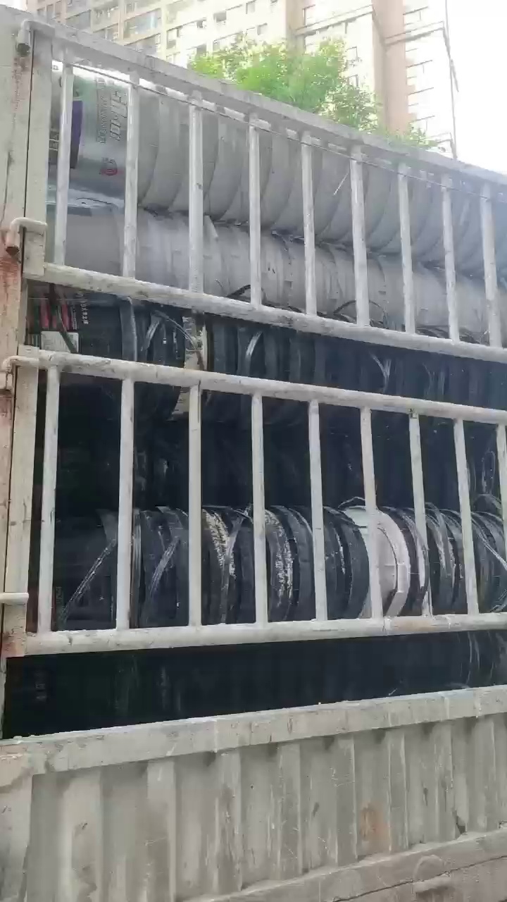 出售pp涂料桶毛料，月供三四万个，黑色比较多