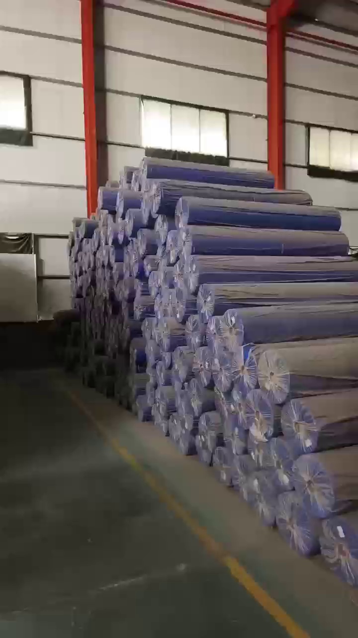 出售PP无纺布库存布，克重：32克35克37克 ，幅宽：2.075和2.05，合计70-80吨 