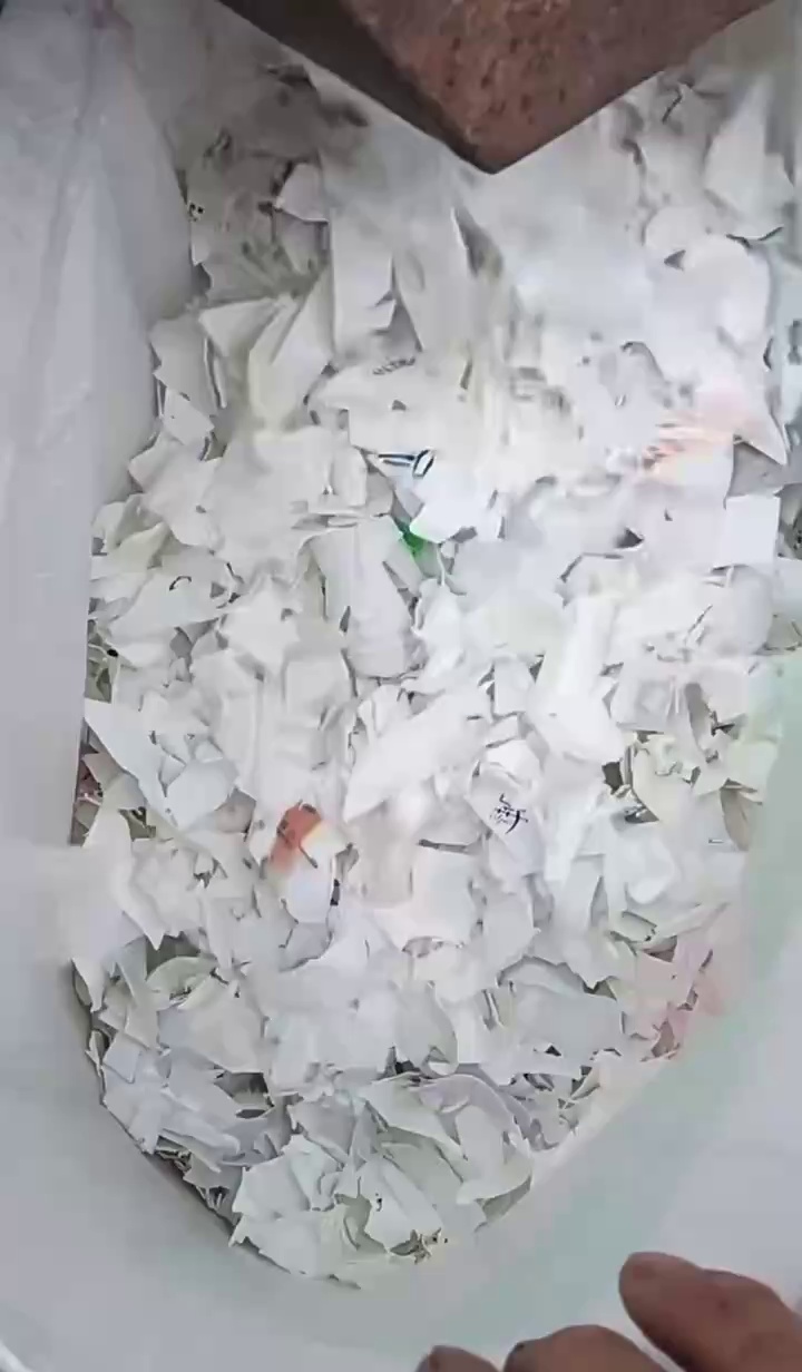 长期大量出售大小白乙破碎料，大小白破碎料