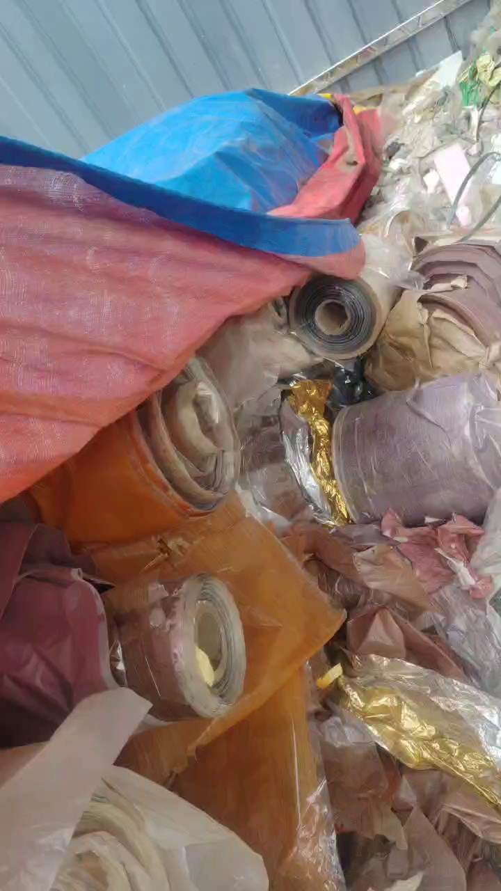 出售PET烫金膜废料，现货六米八一车