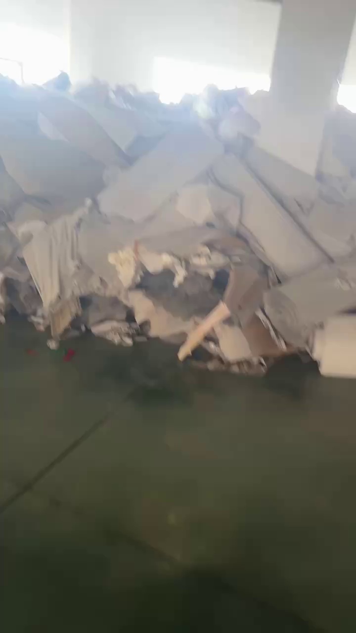 长期出售压折纸压包料，大量现货