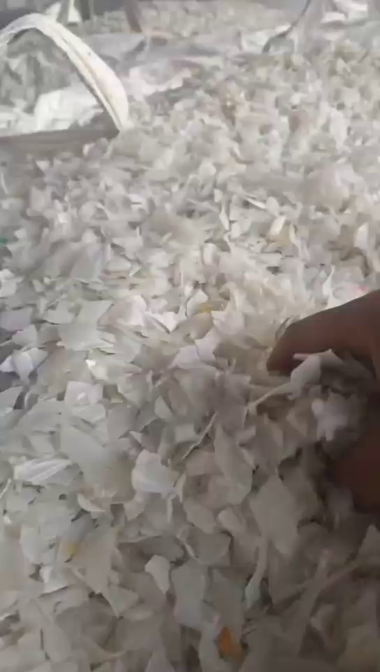 出售大白乙破碎料，酱油壶破碎料，现货一挂车，