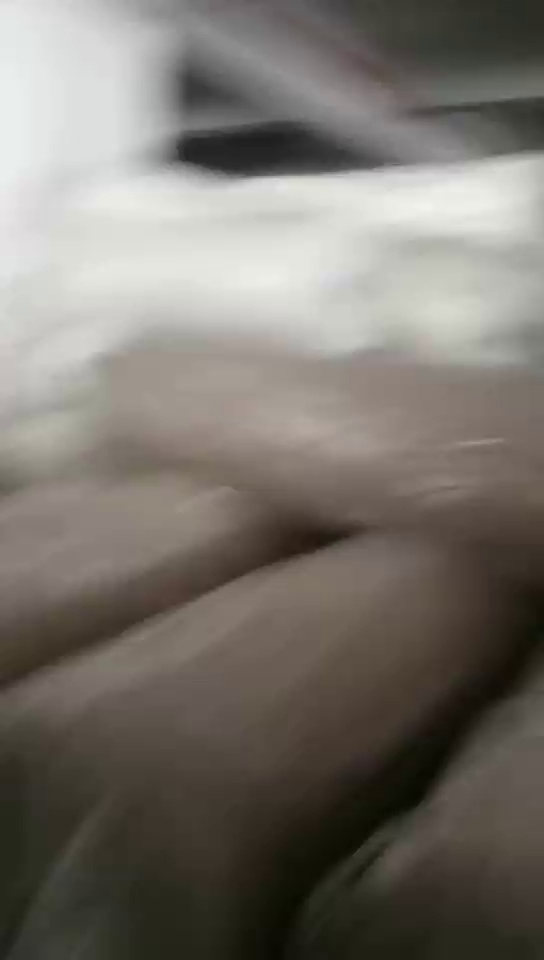 厂家大量出售库存布，现货一百多吨，内含沙发布，白胚布，统货走，货在浙江长兴