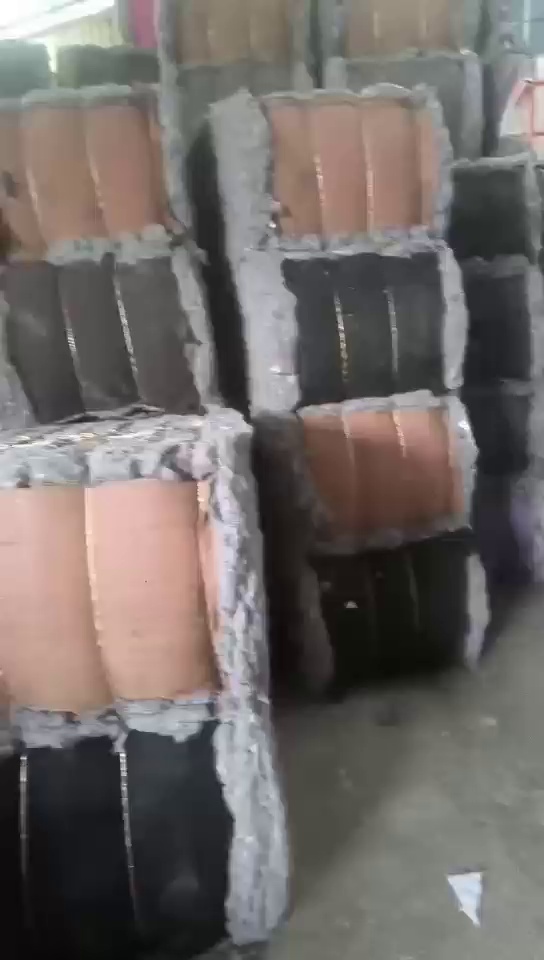 长期出售纯涤纶开花料，磨毛料开花的，现货50吨，可做土工布，厂在福建莆田