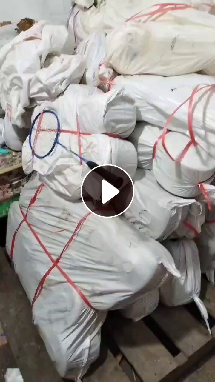出售库存棉纱，涤棉棉纱，黑色，21支，货在贵州凯里
