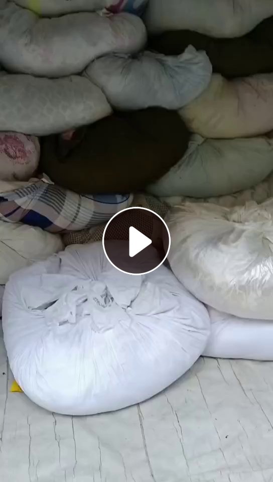 长期出售旧衣服统白，白料，开花料，现货有4.2米一车，货在江西宜春