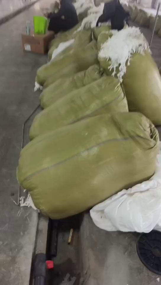 长期出售氨纶水丝，30D，75D，150D混在一起，统货卖，现货80吨，货在安徽亳州