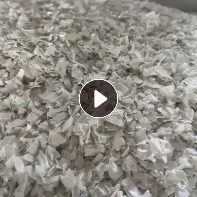 长期出售小白乙破碎料  娃哈哈 洗洁精洗衣液都有