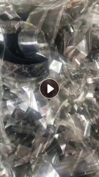 长期出售pet偏光片废料，保守现货有个100吨左右