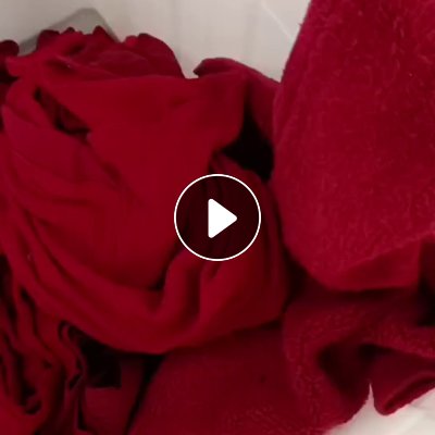 长期出售羊毛料，旧毛衣，羊毛衫，什么颜色都有，每个月几十吨，货在山东菏泽