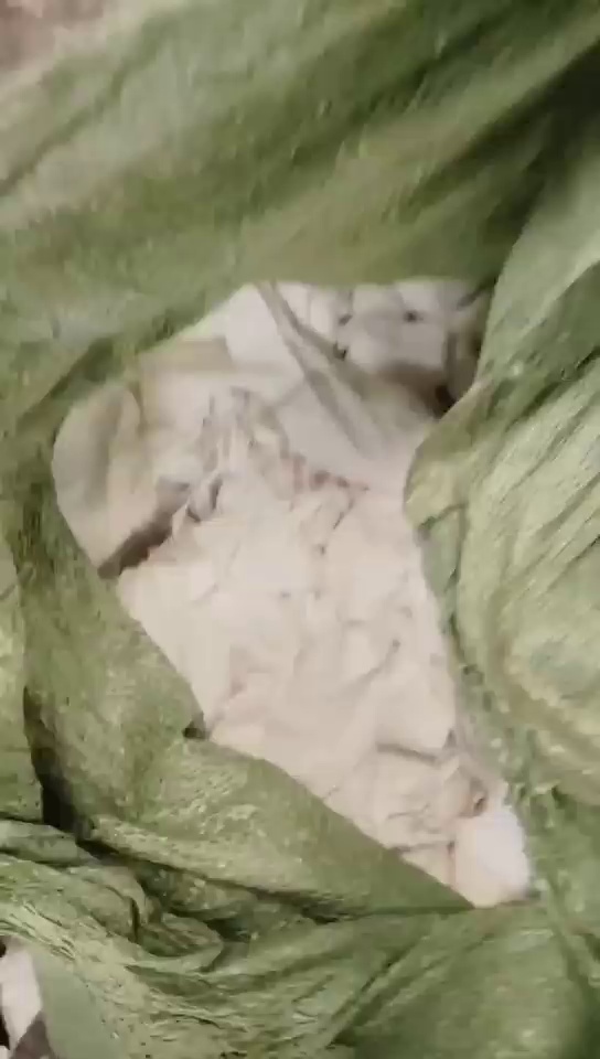 长期出售纯棉废布，有白色，浅色和老色，每个月有几十吨，货在广东揭阳