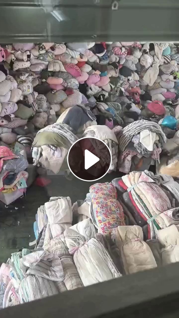 大量丝绵被，化纤被出售
