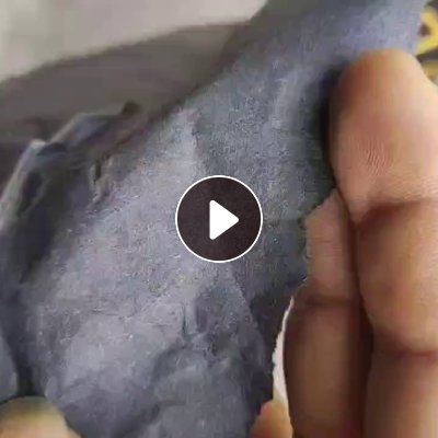 出售贴模板的黑色纸，不带胶，边角料五六吨，卷筒的十几吨