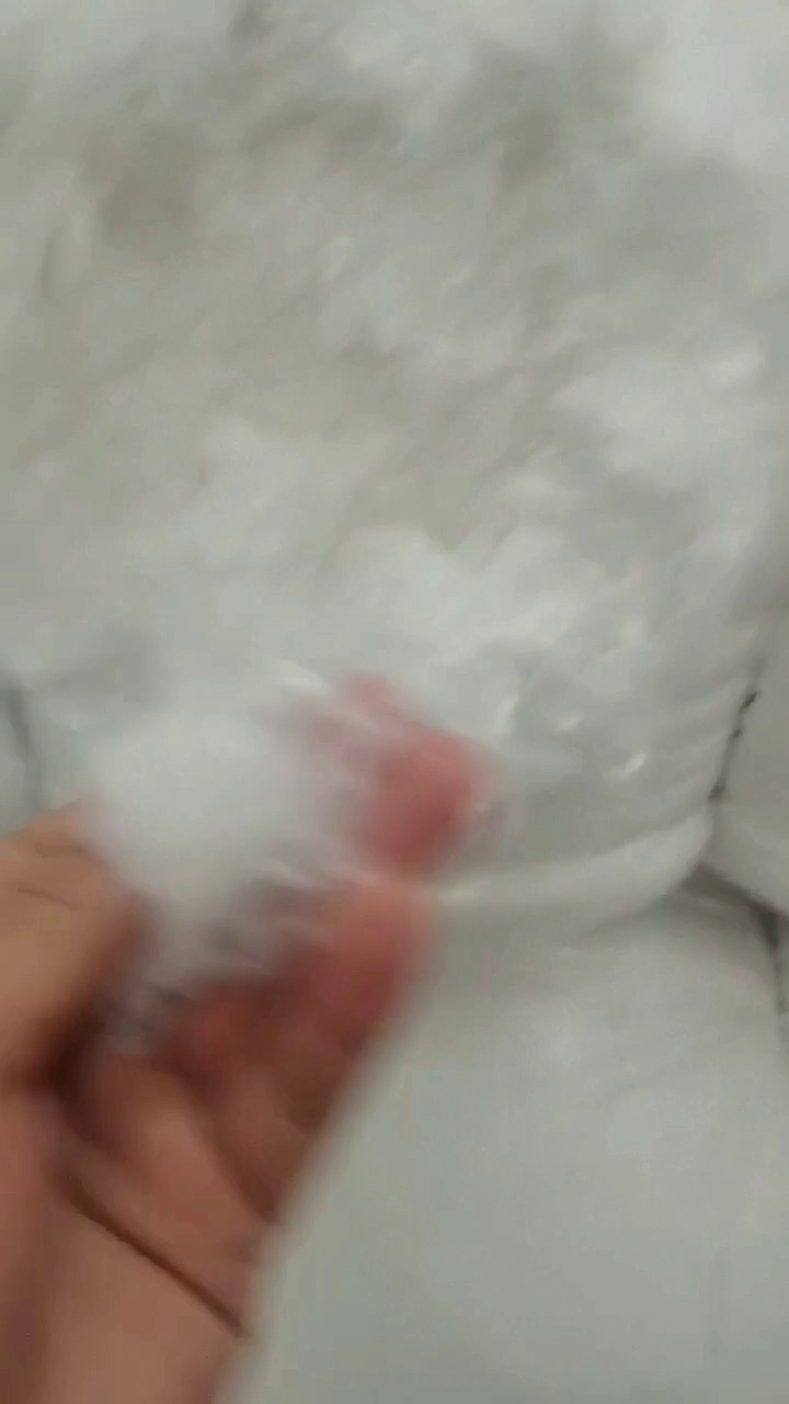 长期出售再生棉开花棉，无纺布开出来的，现货20几吨，货在广东东莞