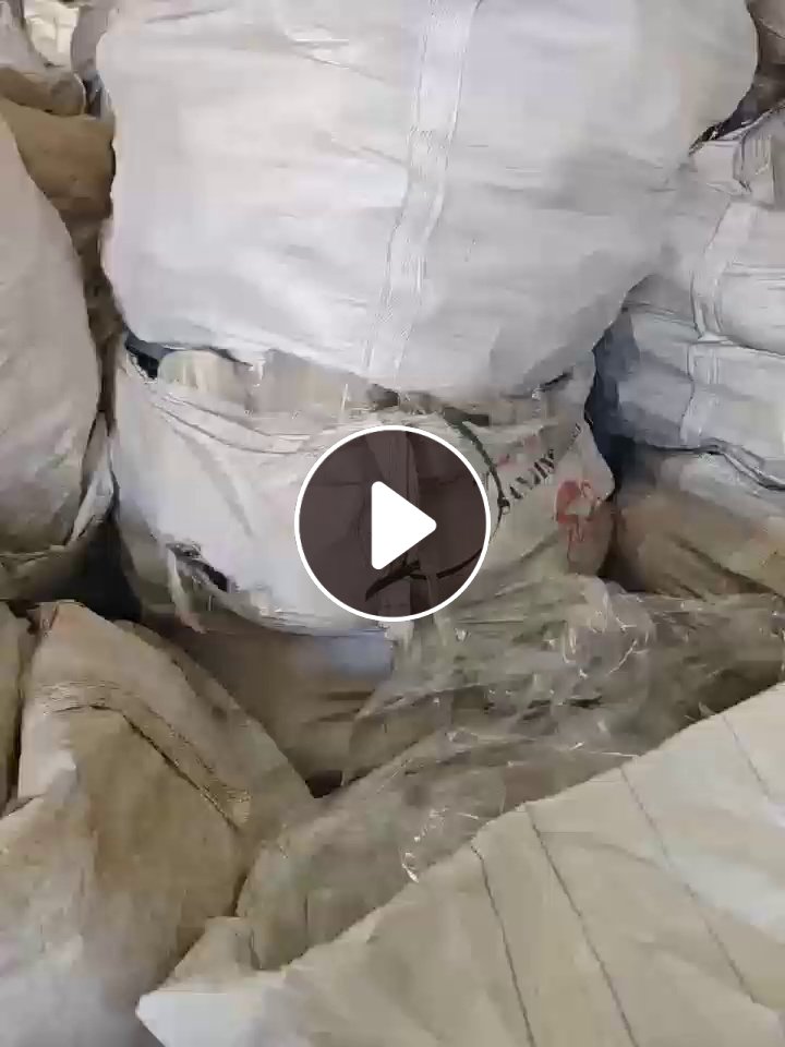 出售pet滑膜，人工挑选，卷散都有，现货40-50吨左右