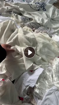 长期出售旧衣服大白，白料，开花料，月供5吨左右，货在湖北襄阳