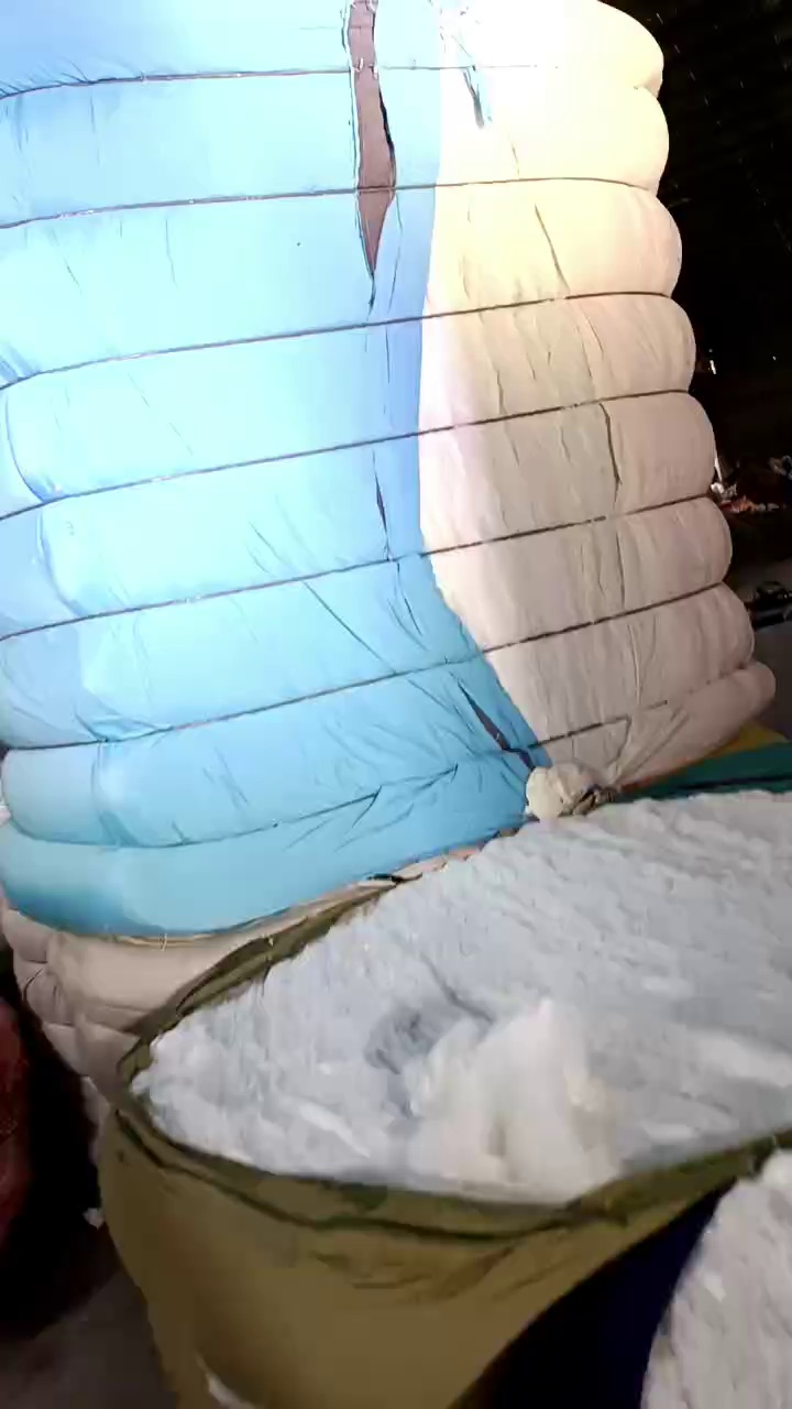 长期出售开松好的枕芯棉，再生棉，现货够一柜