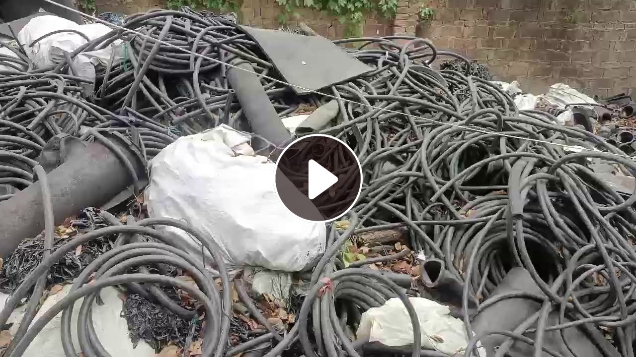 出售黑橡胶废料，现货一车