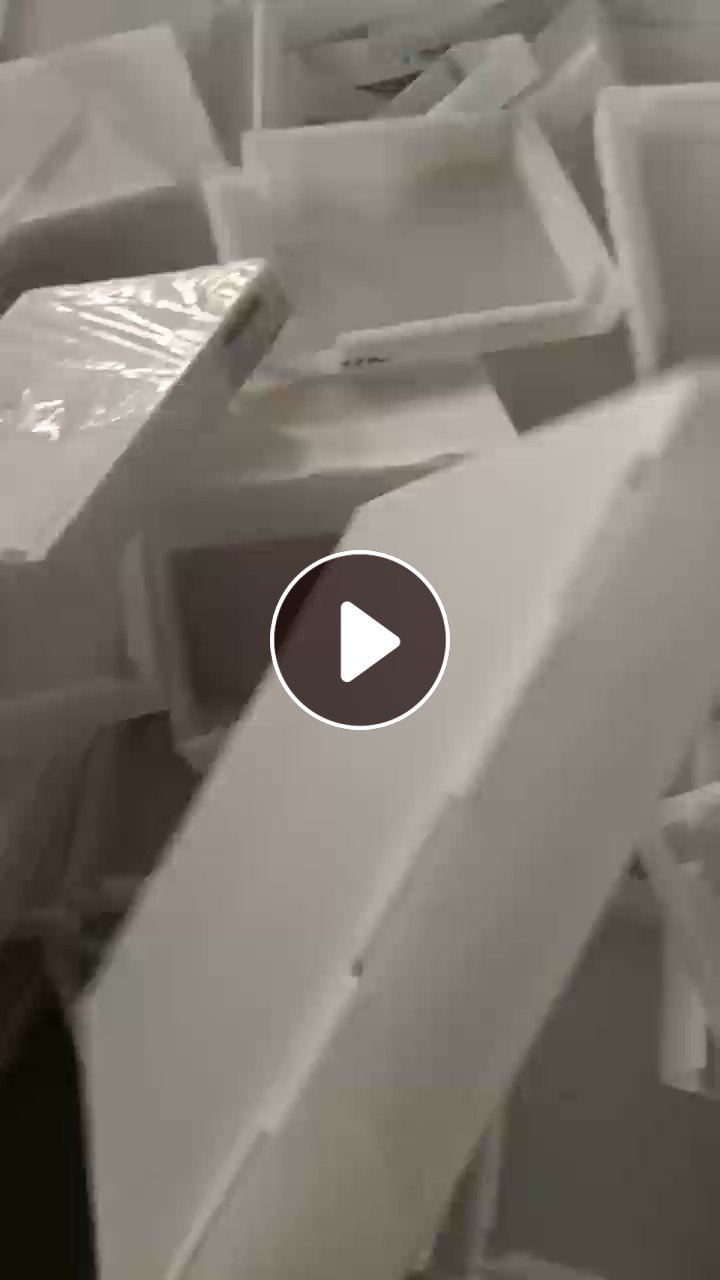出售光伏厂下来的pp空心板废料