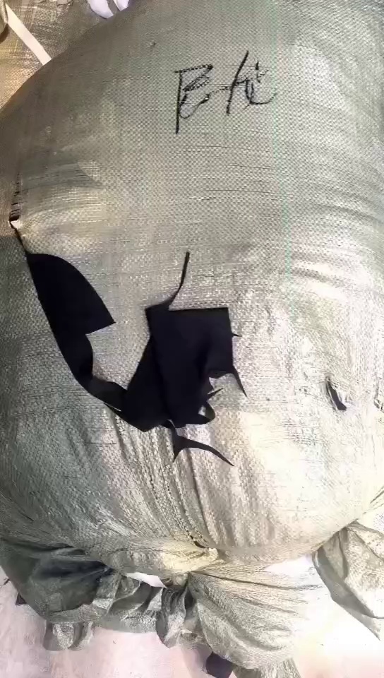 长期出售尼龙废布，锦氨废布，锦纶废布，货在广东佛山