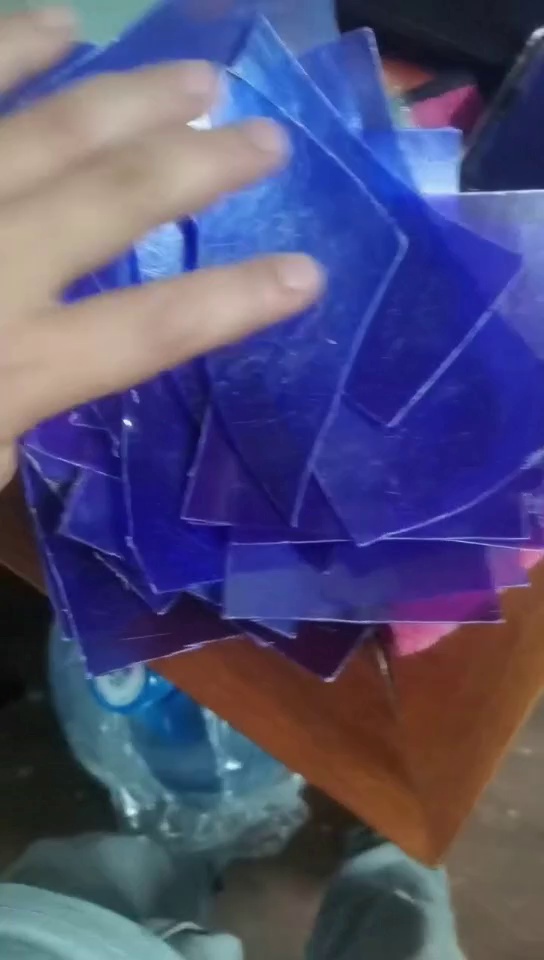 长期出售PET养殖浮球破碎料