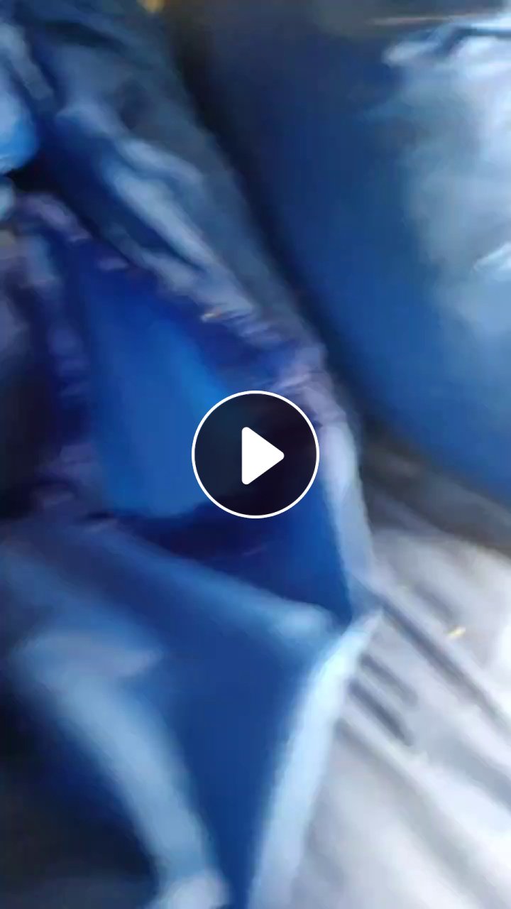 长期出售带浆的涤纶废布，涤纶边角料，科技布