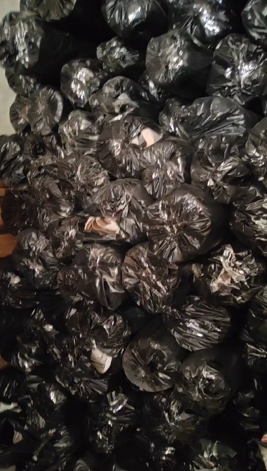 出售二等品猫抓革，猫抓布，现货二十吨左右