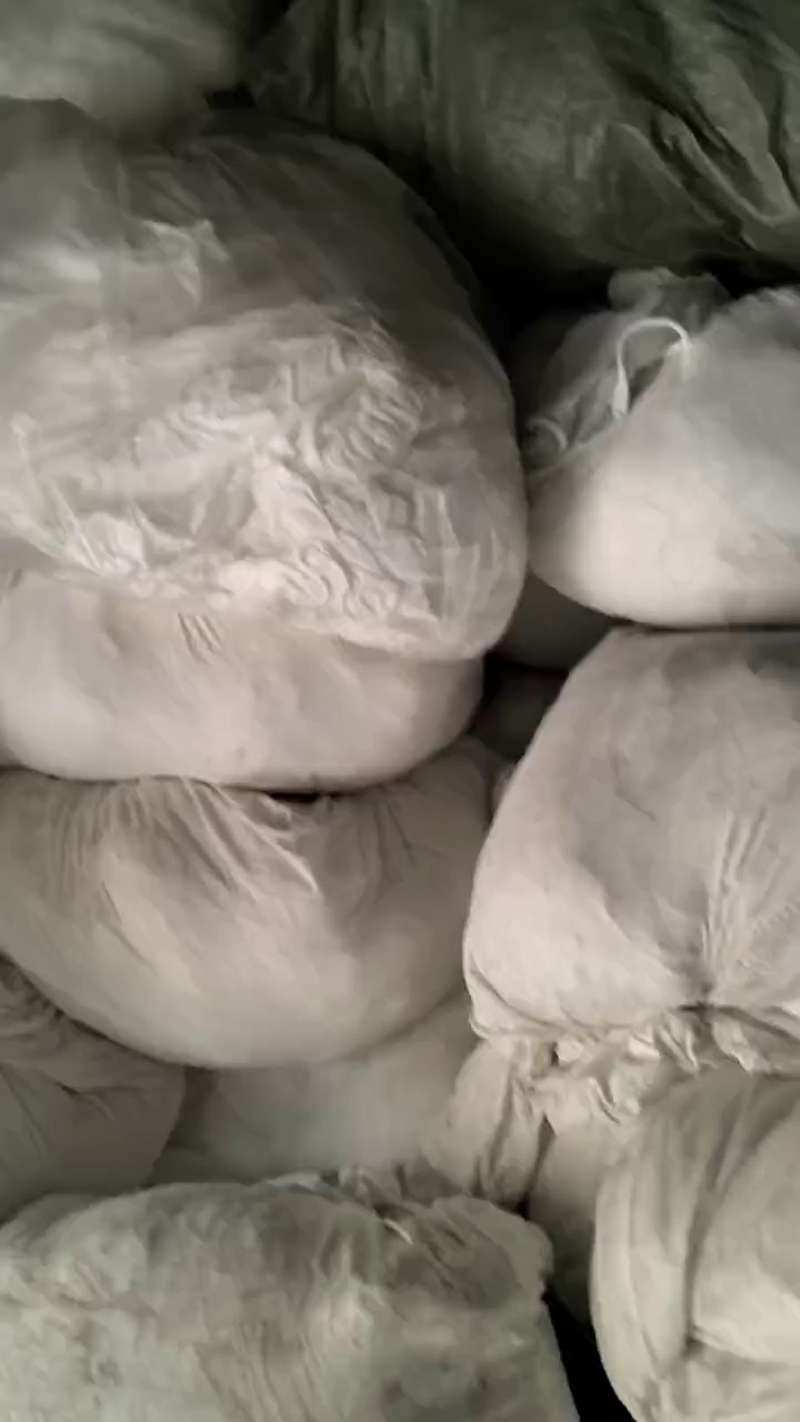 长期出售涤纶废布，锦纶废布，氨纶废布，废布统布