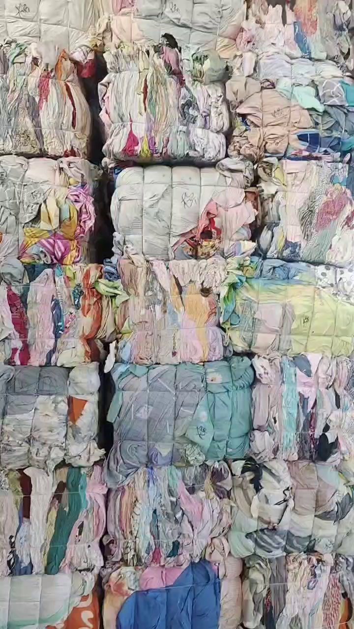 长期出售花色的纯棉床单被罩，床单被罩，月供80吨左右