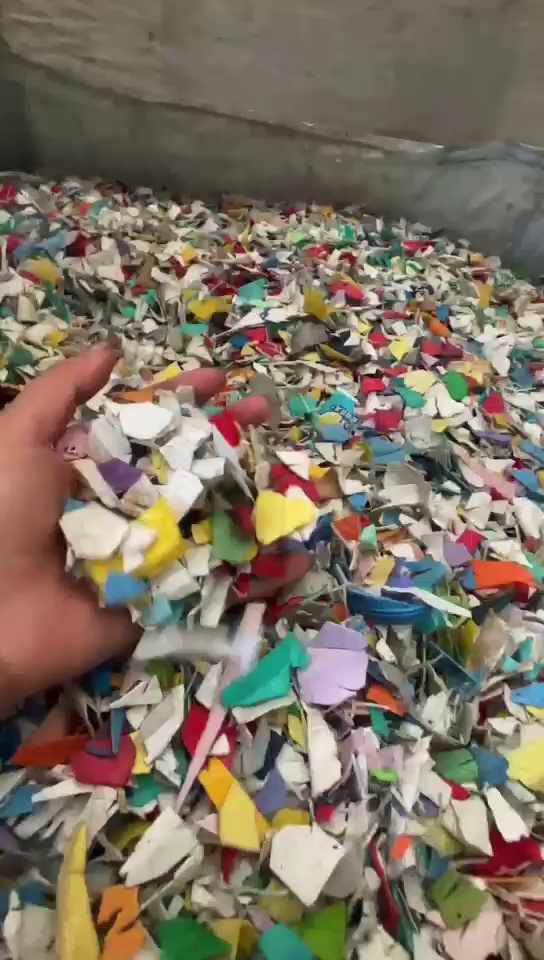 出售花乙破碎料，小白乙破碎料，纯壶破碎料，过24网，过7*2水池，月供500吨