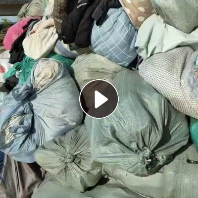 长期出售旧衣服黑料，有含鞋子，燃烧料，货在湖北黄冈